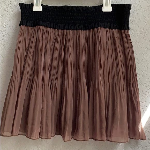 Forever XXI Chiffon Party Skirt - Picture 3 of 4